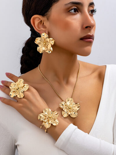 Retro Personalized Flower Jewelry Set