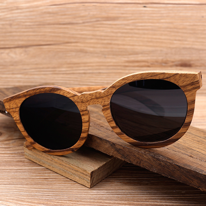 Wooden eco-friendly men's sunglasses - Image 5
